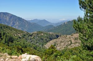Sweeping mountain views of the west coast from the trail to the Creno Lake.