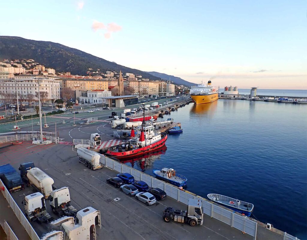 Making an early reservation for your crossing to Corsica will give you a chance to find the best deals.