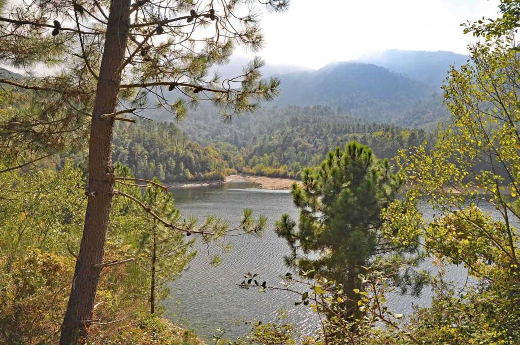 The Sampolo Reservoir is known for its spellbinding, calm scenery.
