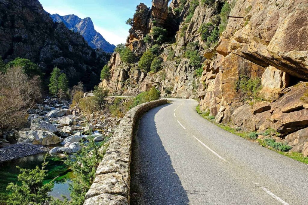Asco's alpine wilderness is accessible via a scenic route that winds along the river.