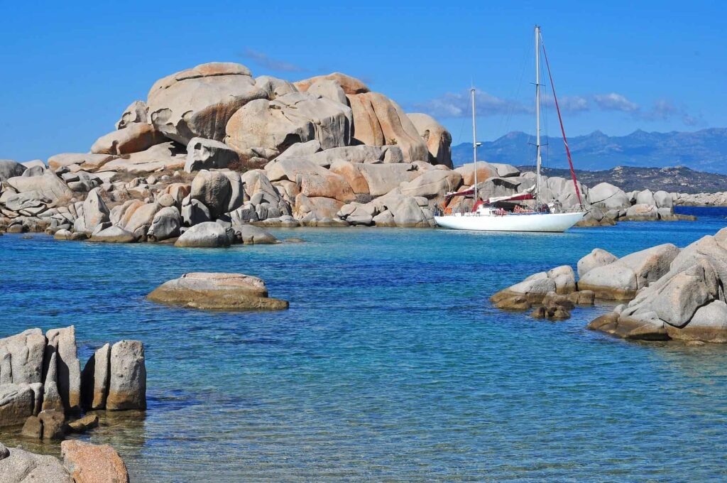 Pristine beaches, vibrant marine life, and rocky landscapes make Iles Lavezzi a top destination for snorkelling and nature lovers alike.