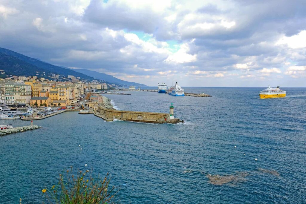 Corsica’s travel connections in winter are limited, with fewer flights, reduced ferry schedules.