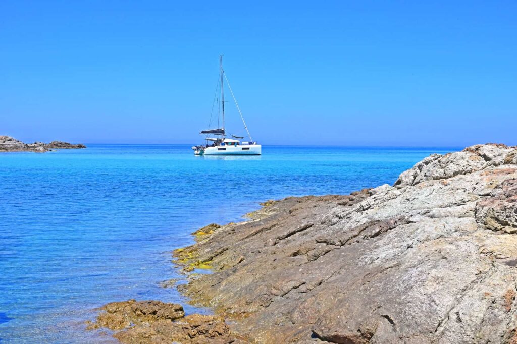 Great for snorkelling, Marine de Davia is located only 6 kilometres west of the centre of Ile Rousse.