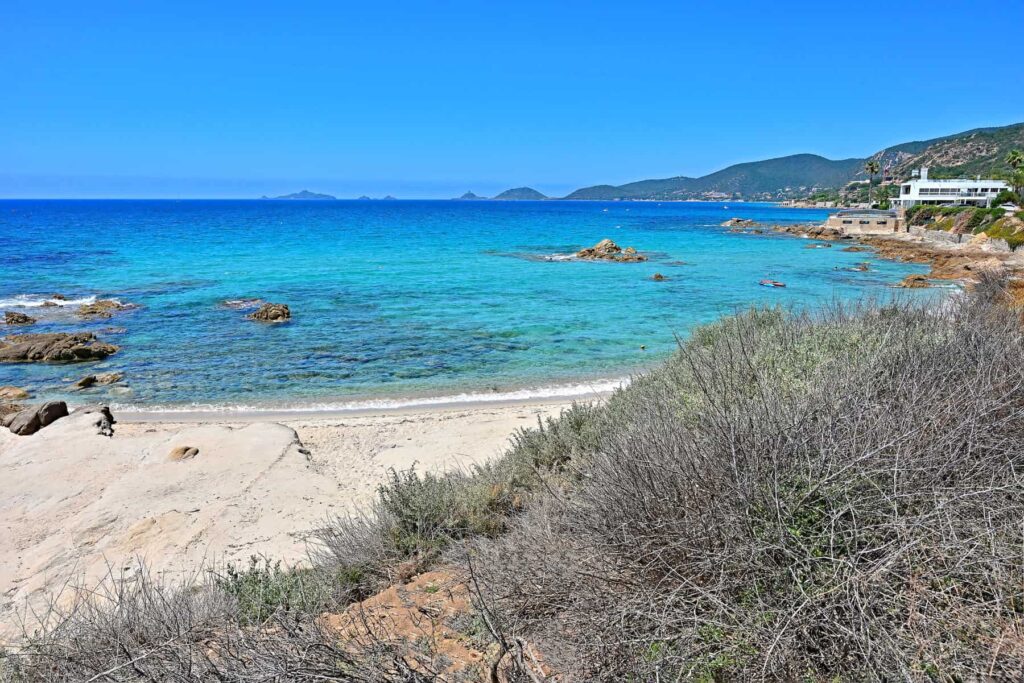 Hotel Cala di Sole sits right on the water midway along the picturesque Route des Sanguinaires.