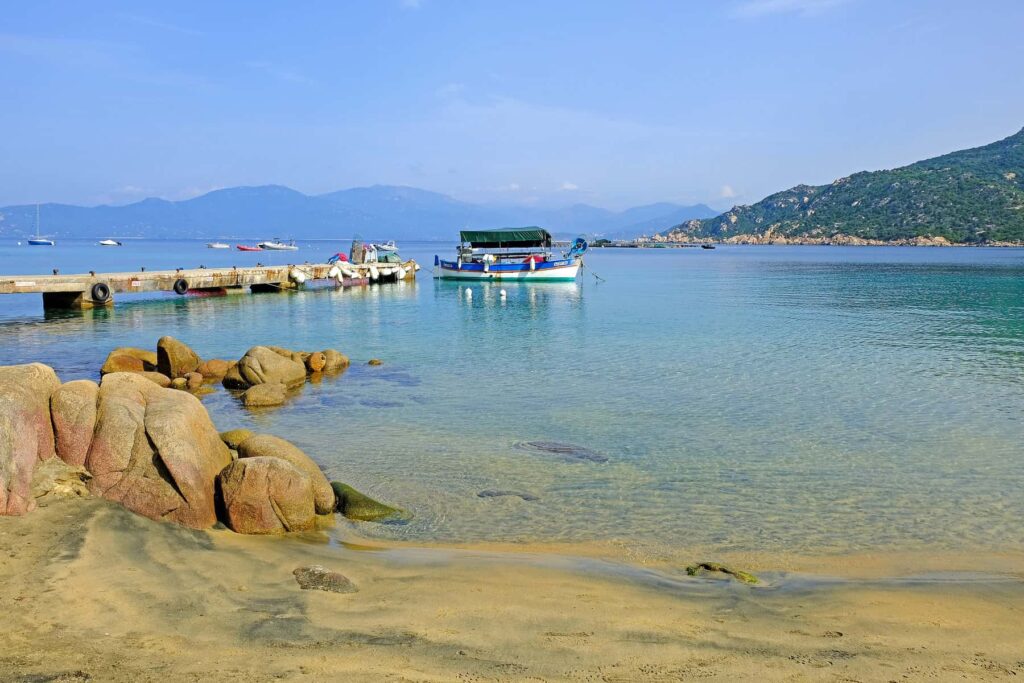 With its diverse, picturesque coastline, Propriano is a fantastic place for watersports and exploring the underwater world.