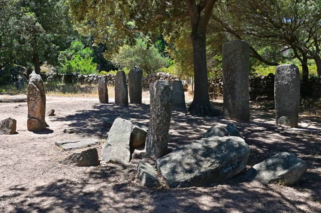 More chaotic than I Stantari, Rinaghju feels like stepping into a prehistoric stone maze.