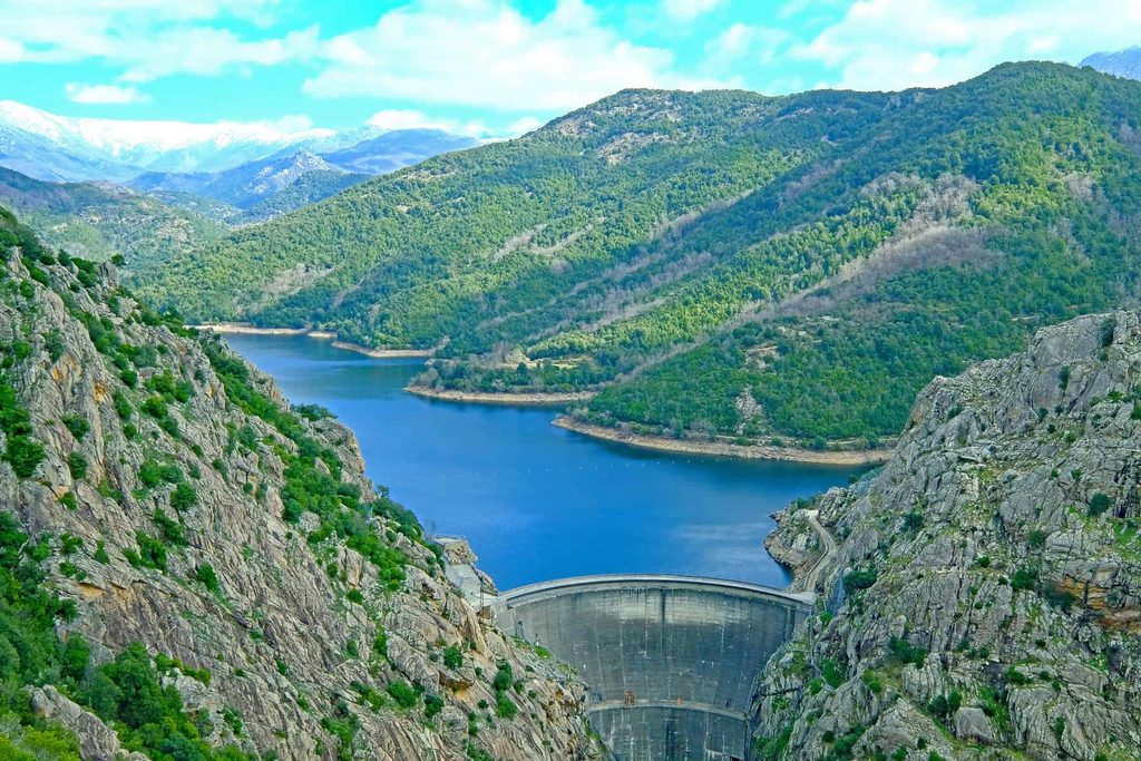 Tolla Lake- a peaceful oasis ideal for kayaking, paddling and enjoying untouched nature.